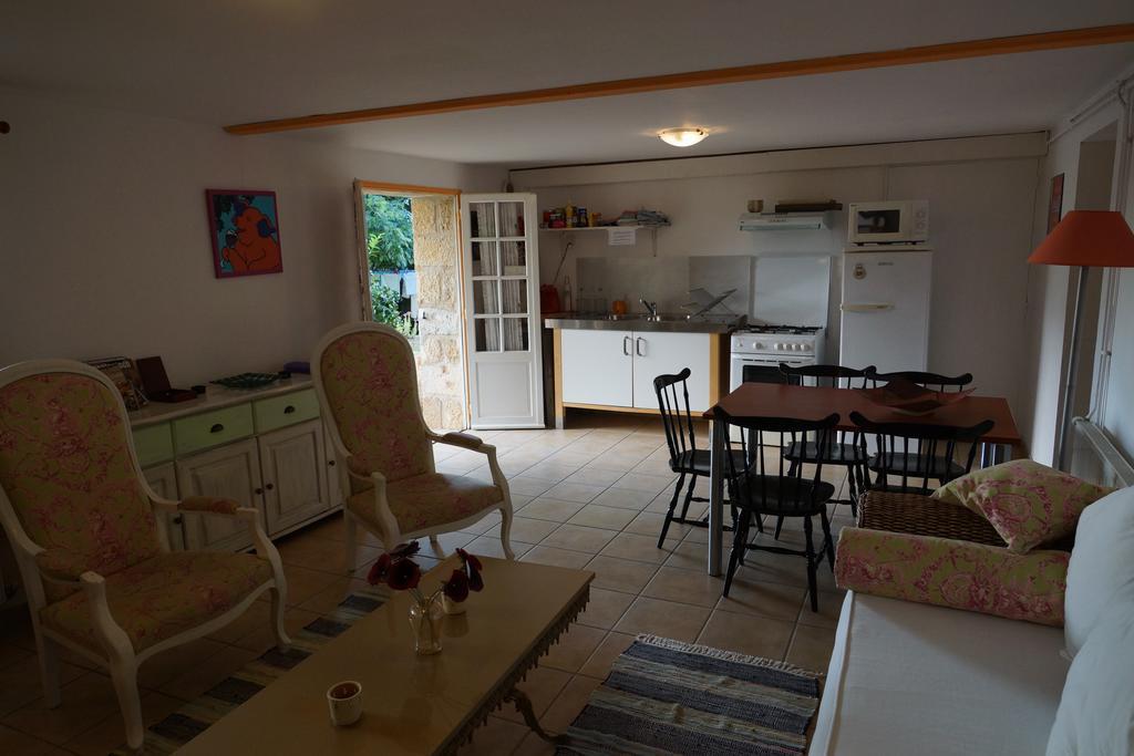 Chambres D'Hotes Le Verger Prayssac Екстериор снимка